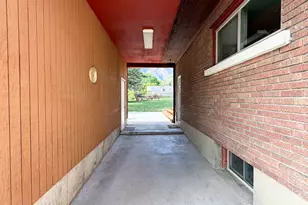 684 E 2650 N, North Ogden, UT 84414 - Photo 30