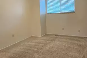2755 W Hazelhurst Dr, Taylorsville, UT 84129 - Photo 10
