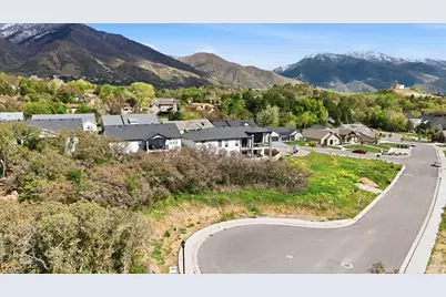 5102 Sunset Way #404, Ogden, UT 84403 - Photo 10