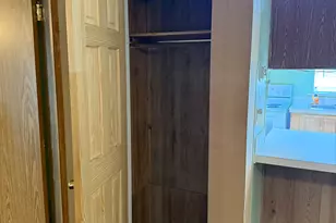2875 400 W, Layton, UT 84041 - Photo 14