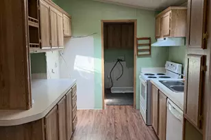 2875 400 W, Layton, UT 84041 - Photo 2