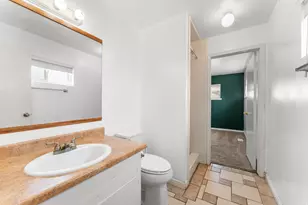5001 W 5320 S, Kearns, UT 84118 - Photo 8