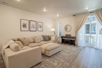 461 E 690 S #127, Clearfield, UT 84015 - Photo 2