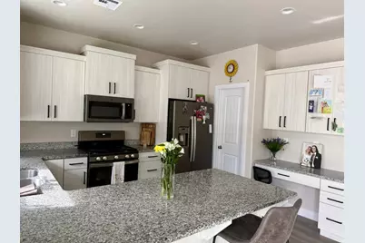 668 Fiddlers Cove Dr. E #11, Cedar City, UT 84721 - Photo 2