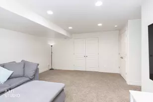 1281 S Mountain Crest Dr Dr, Woods Cross, UT 84087 - Photo 14