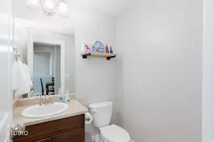 1281 S Mountain Crest Dr Dr, Woods Cross, UT 84087 - Photo 12