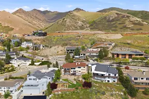 2466 S Promontory Dr, Salt Lake City, UT 84109 - Photo 68
