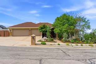 2466 S Promontory Dr, Salt Lake City, UT 84109 - Photo 4