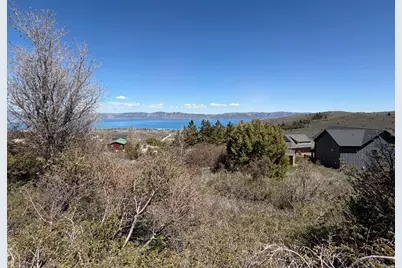 918 Lakeview Dr #88, Garden City, UT 84028 - Photo 4