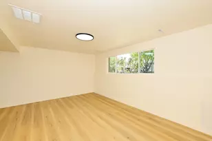 807 E Dusty Rock Cir, Sandy, UT 84094 - Photo 24