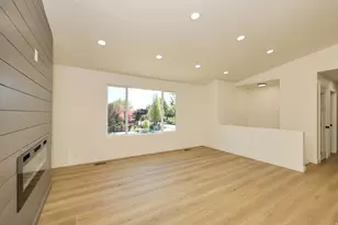 807 E Dusty Rock Cir, Sandy, UT 84094 - Photo 8