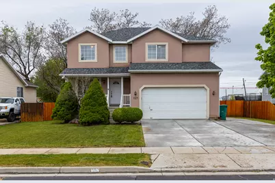 157 N 750 W, Layton, UT 84041 - Photo 2