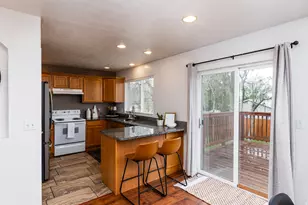157 N 750 W, Layton, UT 84041 - Photo 8