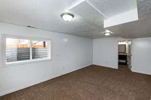 157 N 750 W, Layton, UT 84041 - Photo 24