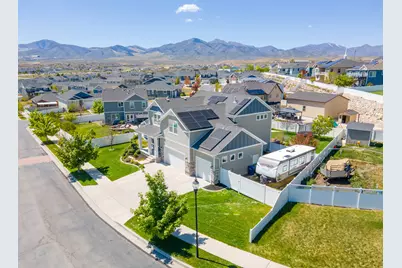 7598 S Scenic Maple Dr, West Jordan, UT 84081 - Photo 42