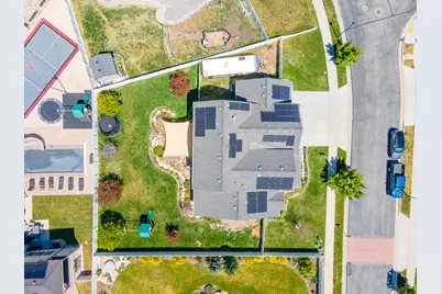 7598 S Scenic Maple Dr, West Jordan, UT 84081 - Photo 40