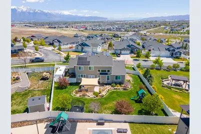7598 S Scenic Maple Dr, West Jordan, UT 84081 - Photo 40