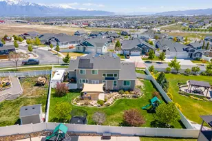 7598 S Scenic Maple Dr, West Jordan, UT 84081 - Photo 40