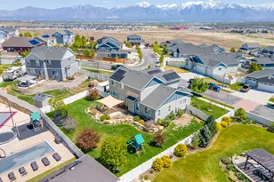 7598 S Scenic Maple Dr, West Jordan, UT 84081 - Photo 38