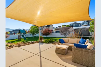 7598 S Scenic Maple Dr, West Jordan, UT 84081 - Photo 34