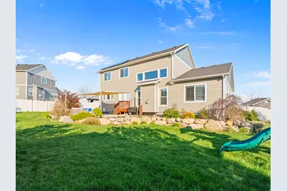 7598 S Scenic Maple Dr, West Jordan, UT 84081 - Photo 34