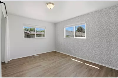 700 E 5900 S, Murray, UT 84107 - Photo 6