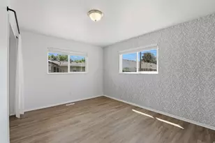 700 E 5900 S, Murray, UT 84107 - Photo 6