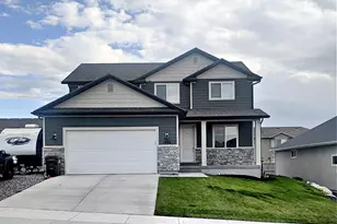 1966 E Blue Spruce Rd, Eagle Mountain, UT 84005 - Photo 1