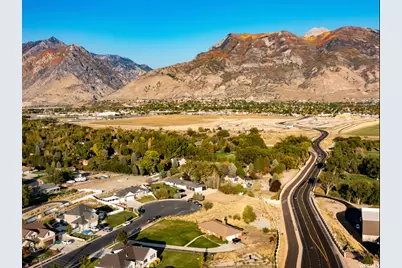 5401 W Pebble Ln, Highland, UT 84003 - Photo 6