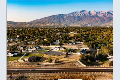 5401 W Pebble Ln, Highland, UT 84003 - Photo 4