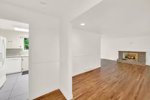 551 E North Hills Dr N, Salt Lake City, UT 84103 - Photo 8