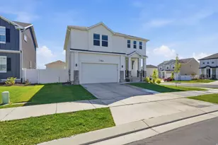 7184 N Crystal Brook Dr, Eagle Mountain, UT 84005 - Photo 2