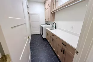 1449 N Cobblewood Ct E, Kaysville, UT 84037 - Photo 18