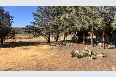 220 W Old Church Rd, Toquerville, UT 84774 - Photo 14