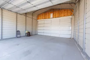 7387 S Halelani Dr E, Midvale, UT 84047 - Photo 40