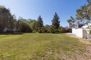 7387 S Halelani Dr E, Midvale, UT 84047 - Photo 32