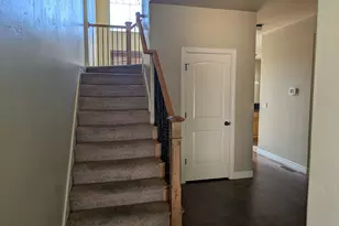 10416 S Sage Luigi Ct, South Jordan, UT 84009 - Photo 2