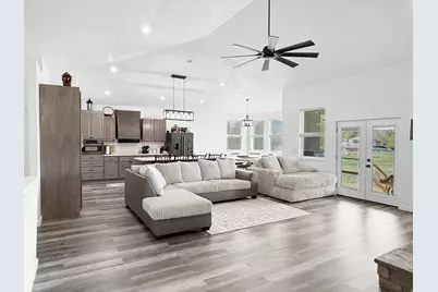 365 N 100 E, Ferron, UT 84523 - Photo 8