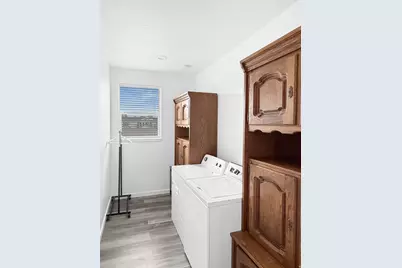 365 N 100 E, Ferron, UT 84523 - Photo 26