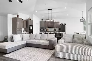 365 N 100 E, Ferron, UT 84523 - Photo 4