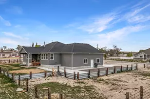 365 N 100 E, Ferron, UT 84523 - Photo 46