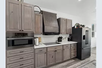 365 N 100 E, Ferron, UT 84523 - Photo 10