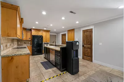 8265 W 2700 S, Magna, UT 84044 - Photo 12