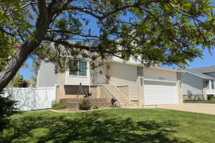 2672 W 3950 S, Roy, UT 84067 - Photo 2