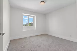 3390 S 5475 W, West Valley, UT 84120 - Photo 14