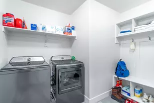 437 N 800 E, Hyde Park, UT 84318 - Photo 16