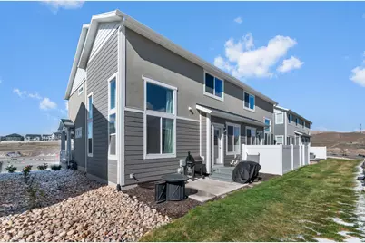 1122 N Freeman Dr, Saratoga Springs, UT 84045 - Photo 24