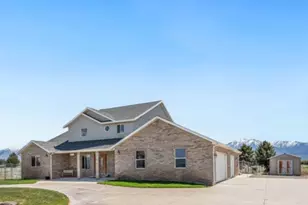 3847 W 6800 St S, Benjamin, UT 84660 - Photo 2
