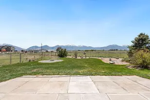 3847 W 6800 St S, Benjamin, UT 84660 - Photo 10
