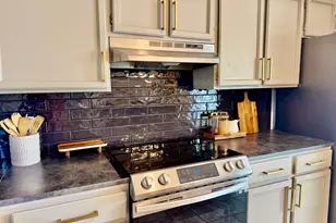 6048 W Contadora Ln, West Valley, UT 84128 - Photo 10